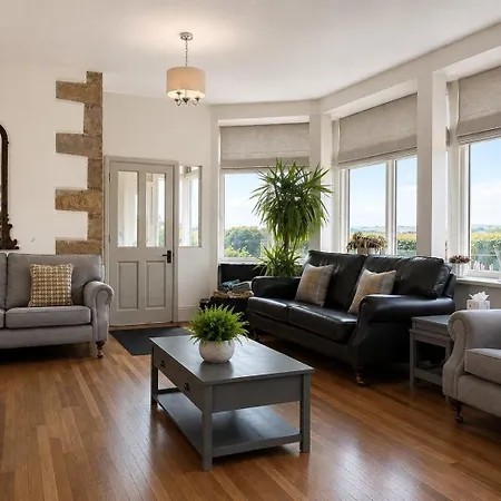 Vakantiehuis House - Private Use *